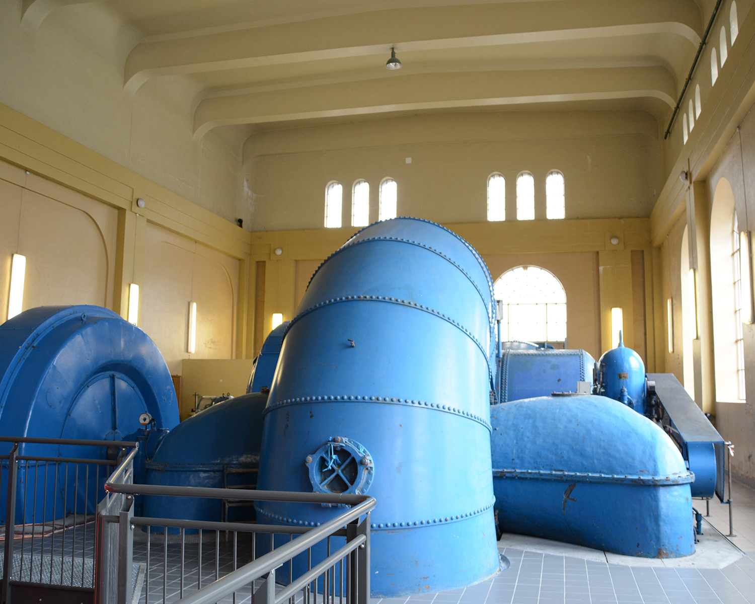 Original generating units in the machine hall at Nedre Leirfoss