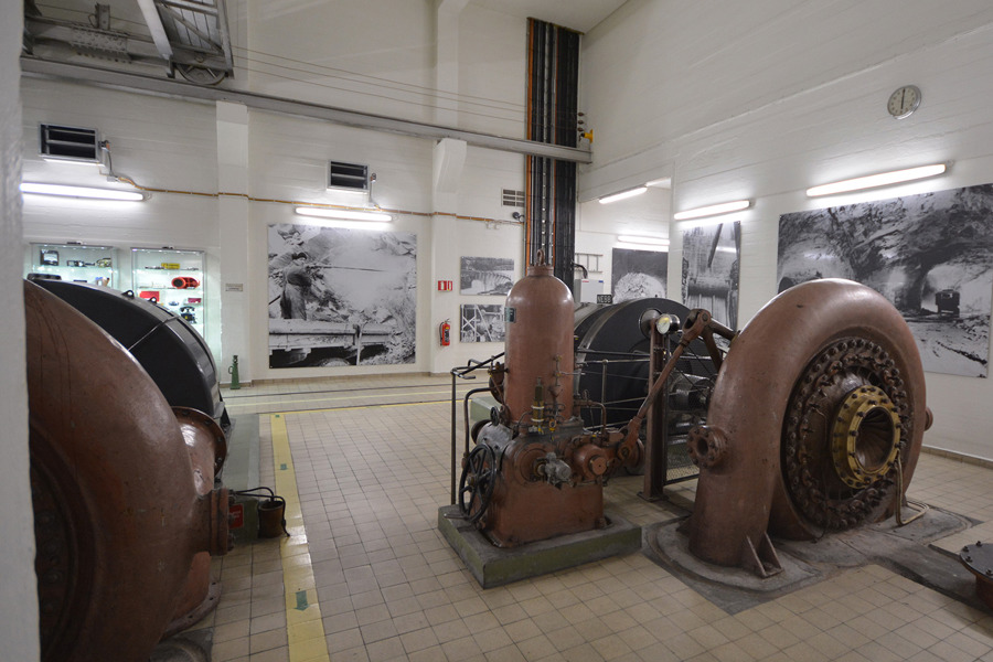 The internal generator room has original technical elements and historical information