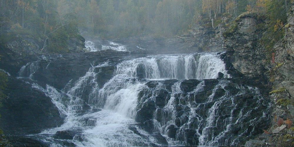 Kverfossen waterfall at Tya