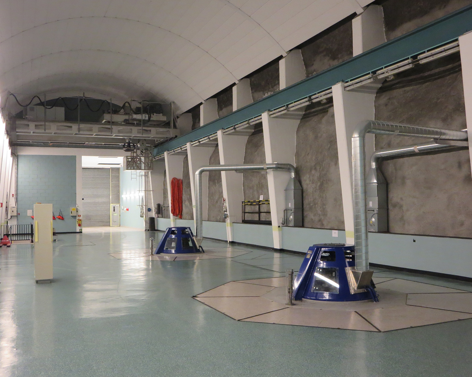 Machine hall