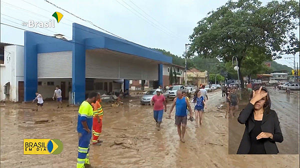 TV picture of flooding