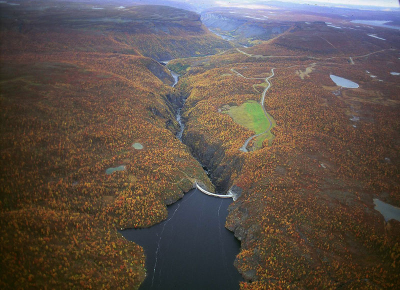 Alta dam in Finnmark seen from the air.
